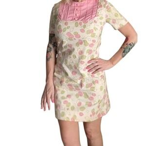 Vintage 60s Mod Shift Dress Pink Green Lunaria Print Pleated Bib Mini Dress‎
